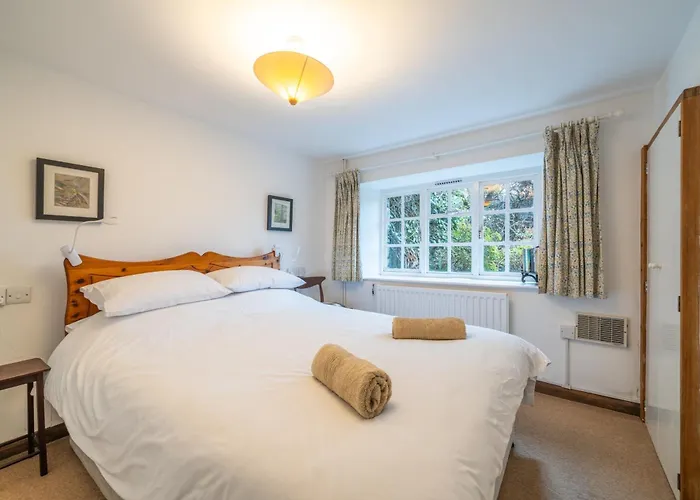 Holiday home Ghyll Foot - At The Foot Of Place Fell, Ullswater *